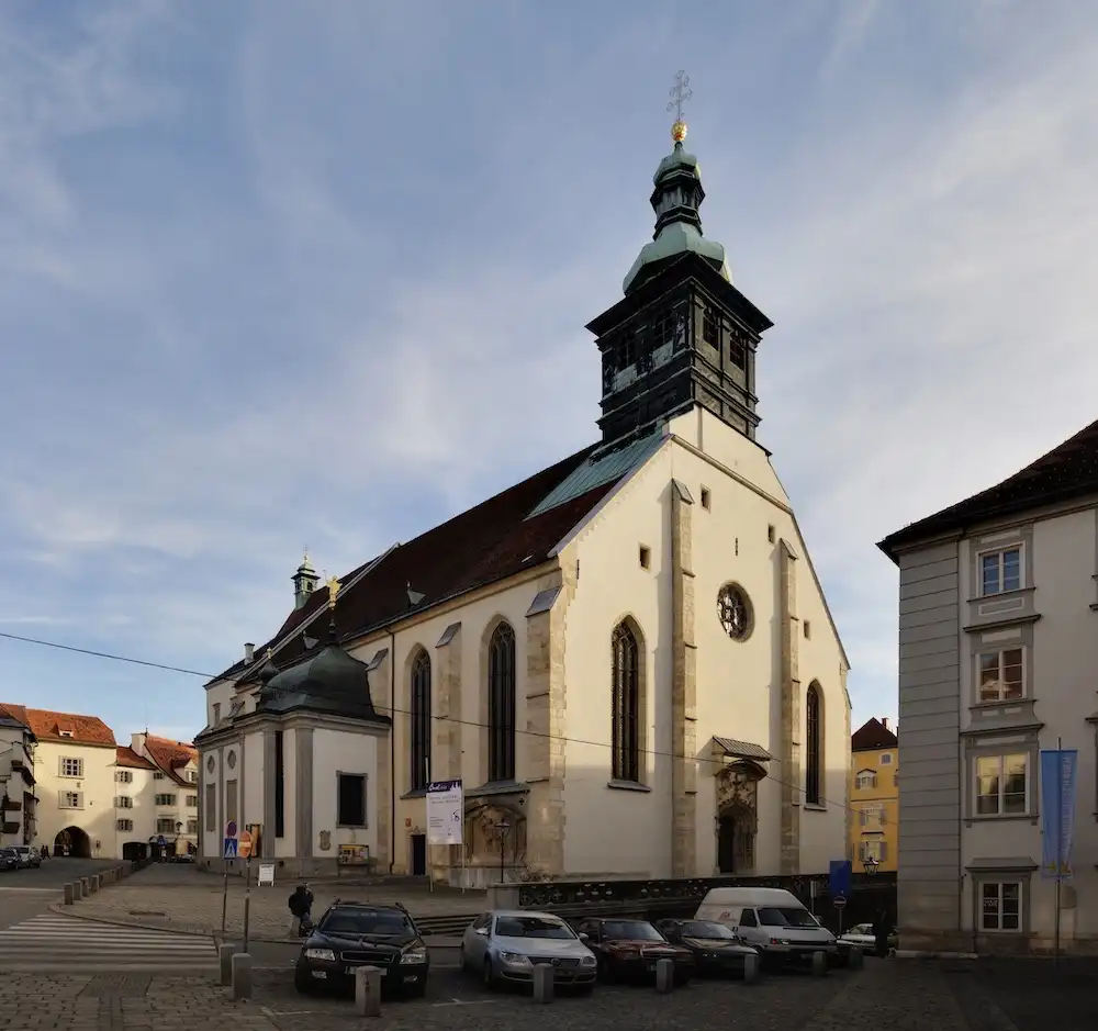 Grazer Dom - Historie a Architektura