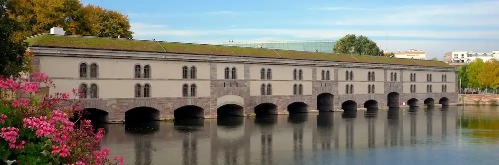 Barrage Vauban: Objevte Skrytý Klenot Štrasburku