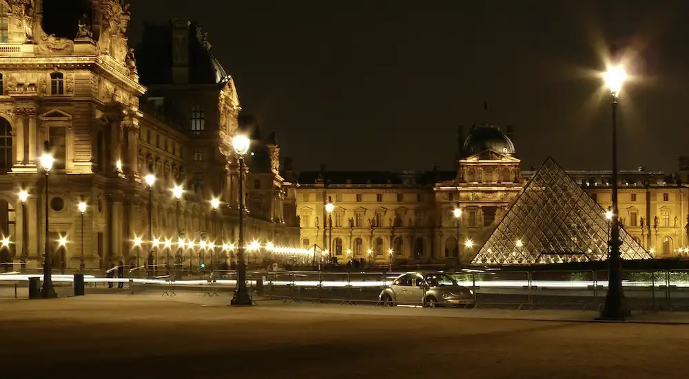 Navštivte Louvre: 5 důvodů pro nevšední zážitek