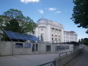 Objevte Klenot Vídně: Technisches Museum a Tipy na Levné Ubytování