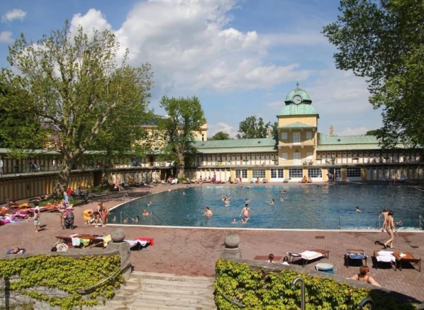 Užijte si moderní lázeňský hotel v Bad Vöslau