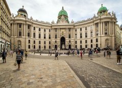 Vídeň: TOP poloha u zámku Belvedere a fantastická cena
