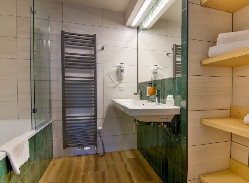 Komfortní ubytování ve 4* Hotelu Srní v srdci Šumavy