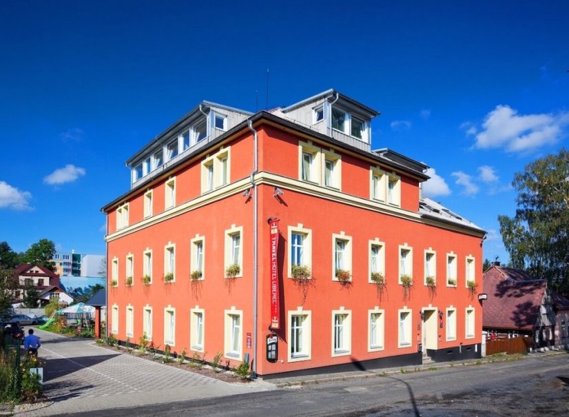 Liberec a Jizerské hory – relaxační pobyt se vstupem do privátního wellness