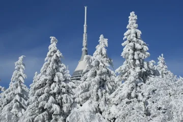 Proč byste měli navštívit Skiareál Ještěd