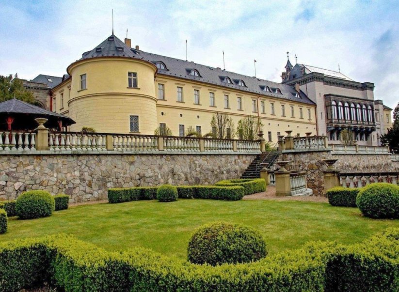 Pohádkový pobyt a wellness v luxusním hotelu Chateau Zbiroh nedaleko Prahy