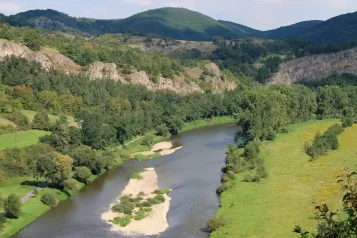 Berounka a Praha: Průvodce Nezapomenutelnými Zážitky