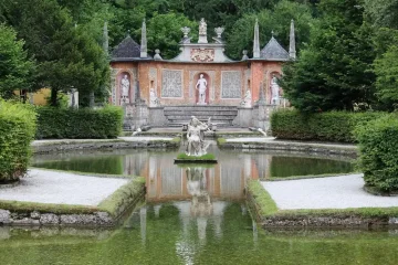 Zámek Hellbrunn: Utajený klenot Salzburgu
