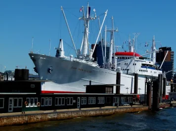 Cap San Diego: Levné Ubytování a Tipy, Hamburk | AniMod.cz
