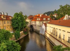 Pytloun Stará Zbrojnice Hotel Prague se nachází v kouzelném prostředí pražského ostrova Kampa