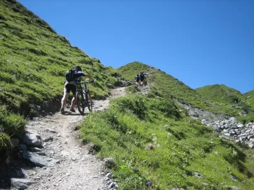 Drauradweg: Cyklostezka s Tipy na Ubytování v Korutanech