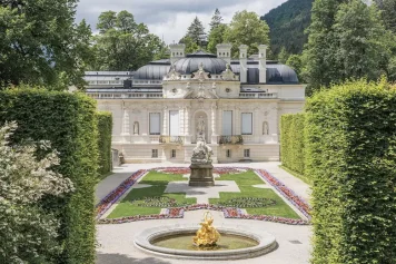 Malebné okolí zámku Linderhof