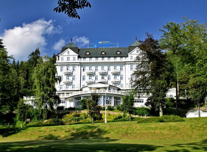 Relaxace a prvotřídní služby v 5* hotelu Esplanade Spa a Golf Resort