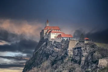 Objevte Klenot Štýrska: Riegersburg a Graz