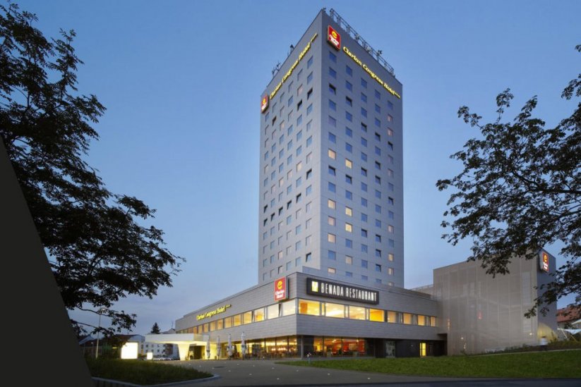 Vítejte v Českých Budějovicích, vítejte v moderním 4* Clarion Congress Hotelu!