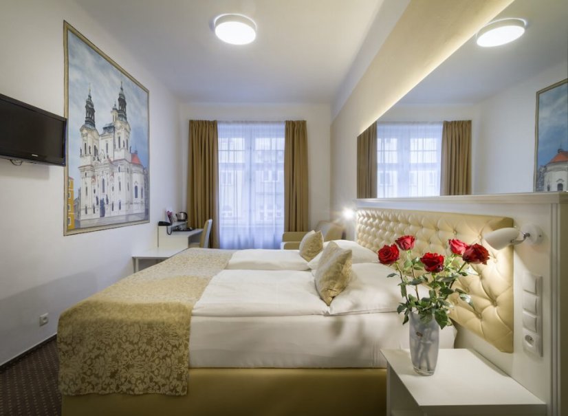 Romantický pobyt pro 2 v elegantním hotelu v centru Prahy Hotel Taurus