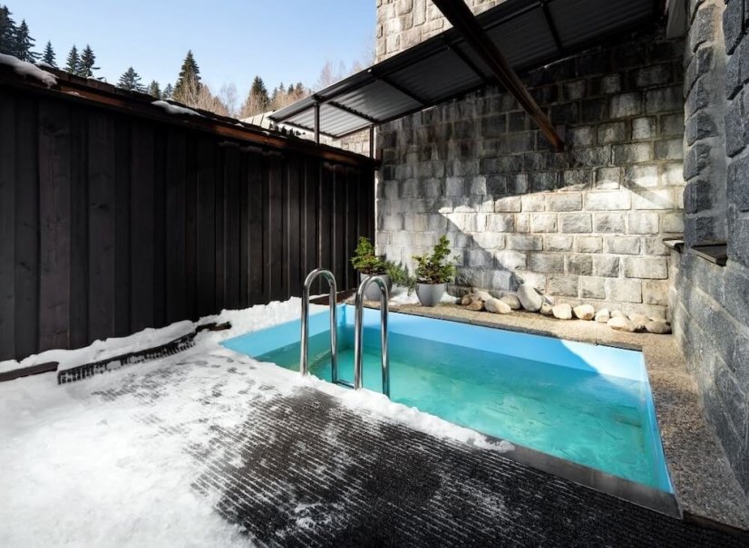 Luxusní Pinia Hotel & Resort s nádherným výhledem na Krkonošský národní park