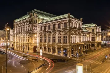 Návštěva Vídeňské státní opery: Fascinující zážitek.