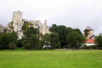 Hrad Weissenstein – pět osudových momentů historie a ubytování v Bavorsku