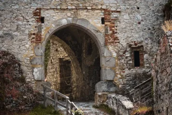 Co se natacelo na hradu Rábí: