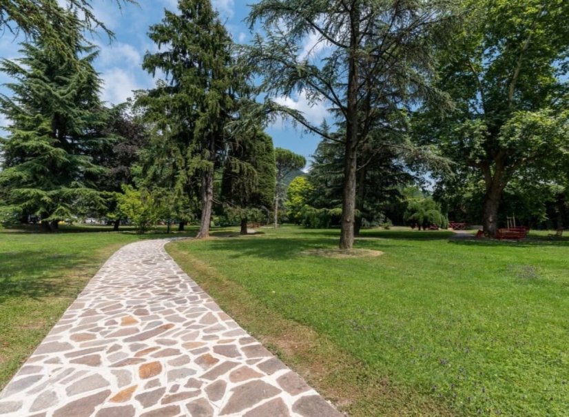 Idylický hotel San Pancrazio mezi Milánem a jezerem Lago di Garda