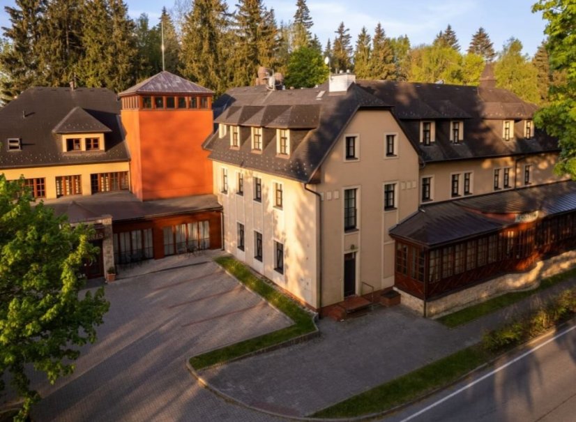 Luxusní Golf Hotel Morris přímo u golfového hřiště v Mariánských Lázních