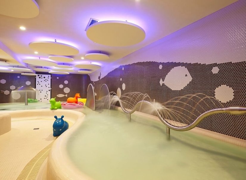 Pobyt s polopenzí v Krkonoších: Bohaté bufetové snídaně a večeře v hotelu Harmony