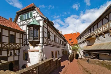 Prozkoumejte kouzlo Eisenachu a hradu Wartburg: Úžasné tipy pro vaši návštěvu