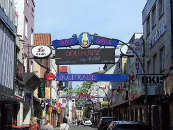 Reeperbahn v Hamburku: Úžasný Průvodce Pro Váš Nezapomenutelný Zážitek