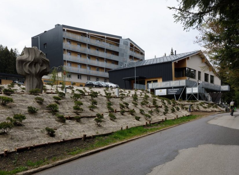 Prvotřídní 4* Sporthotel Olympia v srdci Šumavy