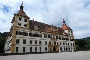 Zámek Eggenberg v Grazu: Úchvatná perla historie a kultury čekající na vaši návštěvu