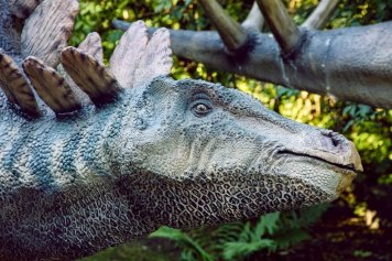 Dinopark Szklarska Poreba: Zažijte dobrodružství v pravěké éře v malebné horské oblasti!