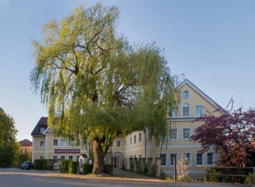 Pohodlný 3* Akzent Hotel v Aufkirchenu