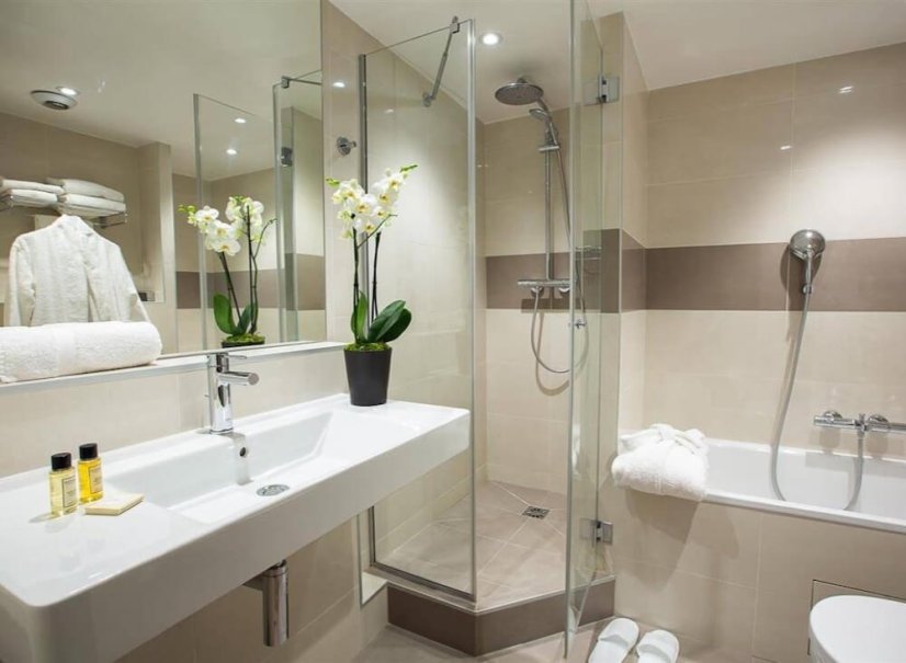 Luxusní Hotel: Snadný přístup Paříž & Versailles