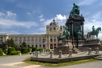 12 Top Muzeí ve Vídni: Průvodce & Tipy na Ubytování