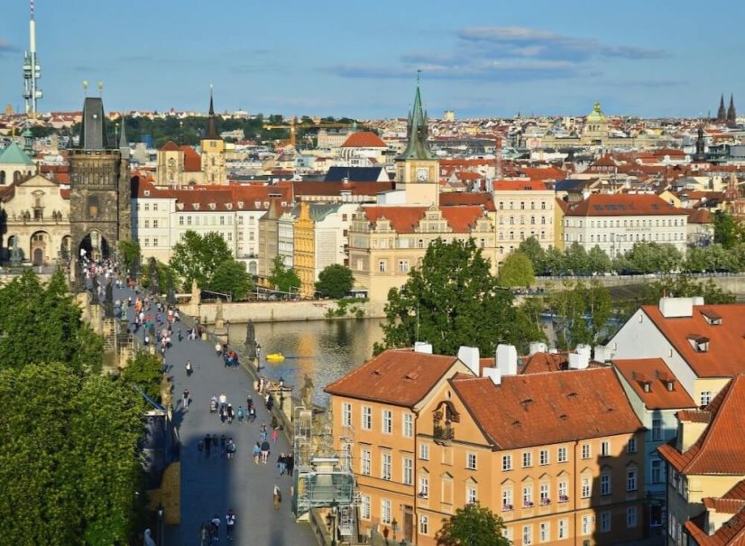Hotel Pure White má vynikající polohu v centru Prahy
