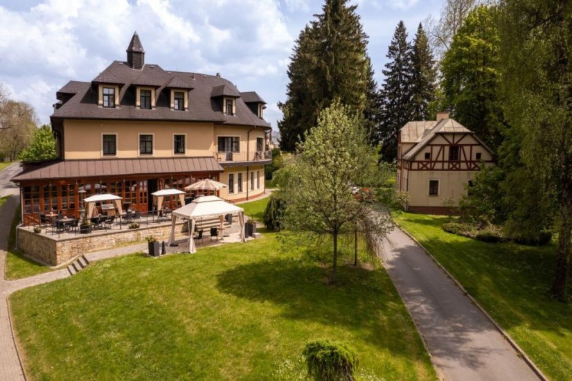 Luxusní Golf Hotel Morris přímo u golfového hřiště v Mariánských Lázních