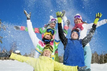 Objavte Skiaral Lipno: Unikátní lyžařské dobrodružství