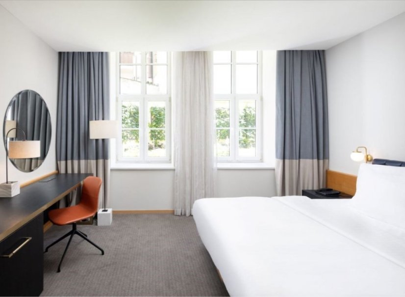 Luxusní pobyt v srdci Prahy: Hotel u Václavského náměstí se snídaní a saunou