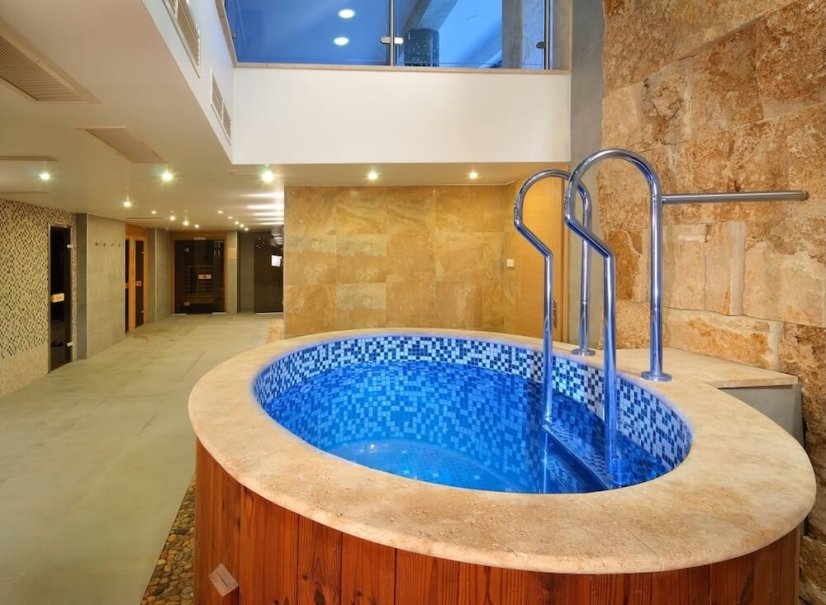 Exkluzivní wellness pobyt s polopenzí a gurmánskými zážitky nedaleko Budapešti