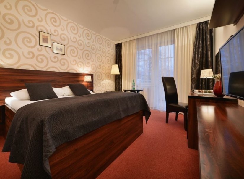 Moderní Park Hotel Morris uprostřed romantického parku