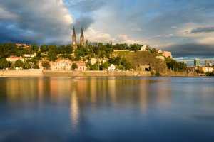 Vyšehrad - tajemné a romantické místo plné historie a výhledů na Prahu Vyšehrad - tajemné a romantické místo plné historie a výhledů na Prahu