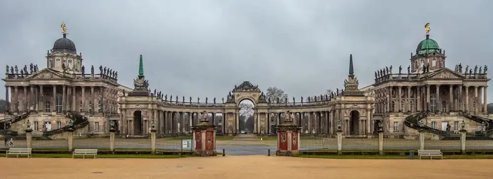 Zámek Sanssouci - Královská Nádhera na Dosah