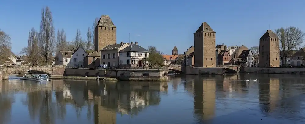 Ponts Couverts: Ikonické mosty Štrasburku a jejich příběh