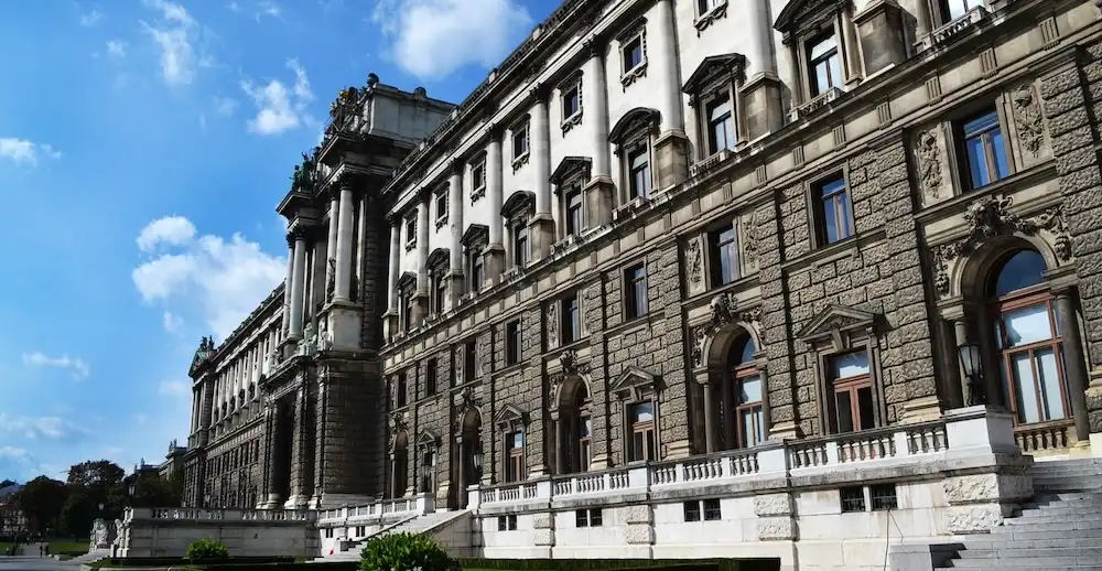 Rakouský parlament Vídeň – historie, prohlídky